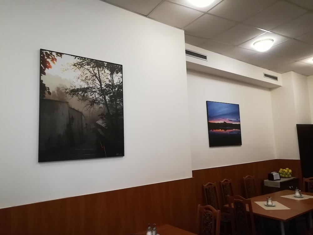 Zlatá Váha 3* Praga